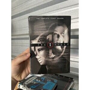 The X-Files SEASON 1 (DVD)